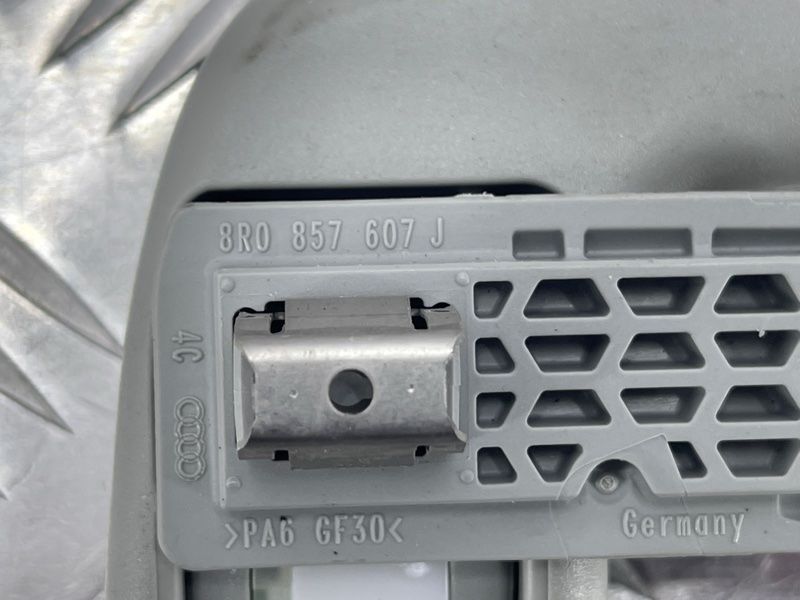Ручка салону 8R0857607JDT4 Audi Q5