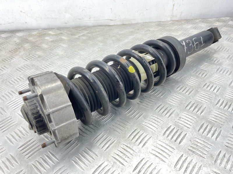 Стойка амортизатора в сборе с пружиной 7L8513029K Audi Q7