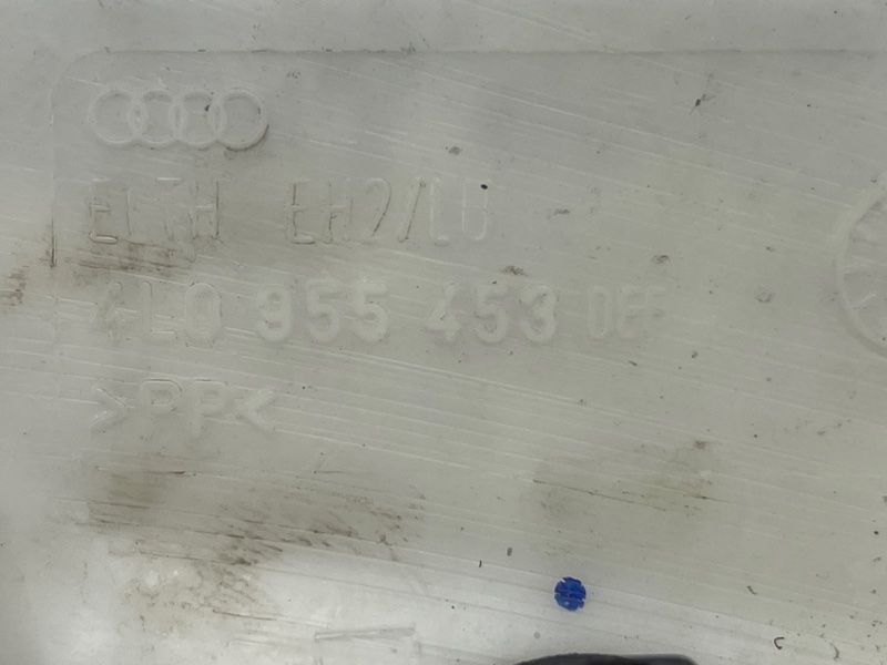 Бачок омивача скла 4L0955453 Audi Q7