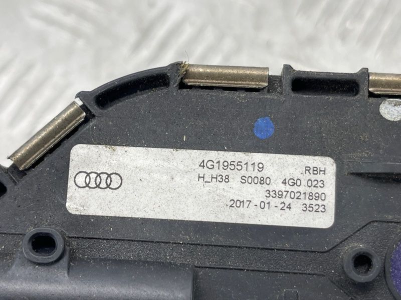 Мотор и трапеция дворников 4G1955023C Audi A7