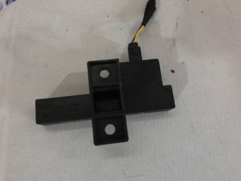 Антенна бесключевого доступа (KESSY) 8K0907247 Audi A6 Audi A4, Audi A4 Allroad, Audi A5, Audi A6, Audi A7, Audi A8, Audi Q5, Audi RS5, Audi RS7, Audi S4, Audi S5, Audi S6, Audi S7, Audi S8, Audi SQ5