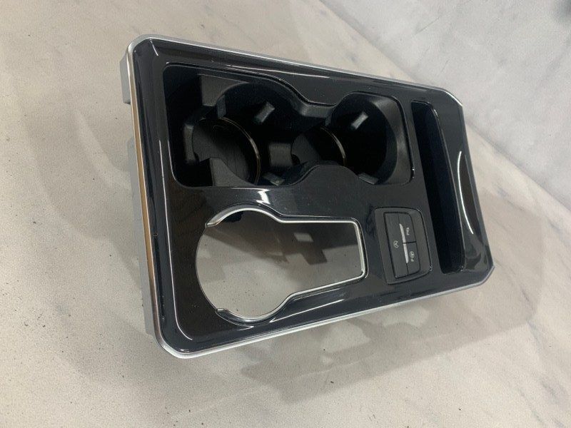 Накладка центральной консоли KT4BR044H83DGSMA4 Ford Edge Ford Edge
