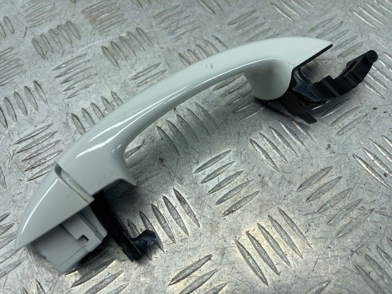 Ручка двери внешняя 7P6837206E Volkswagen Touareg