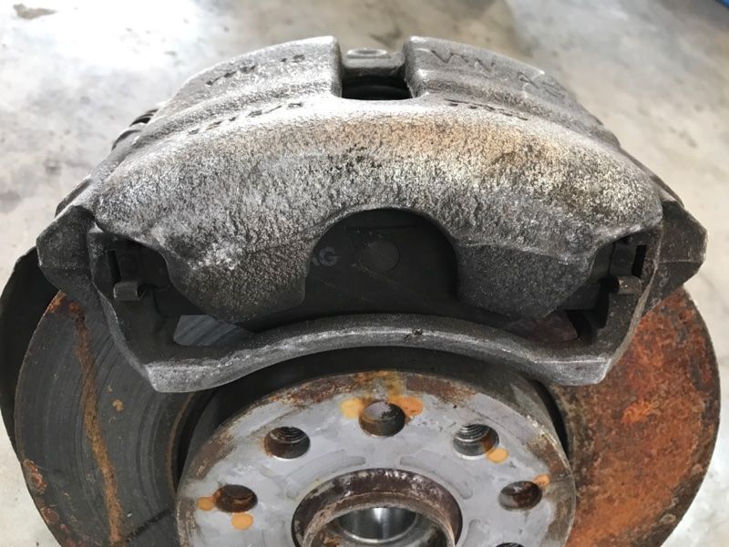 Супорт гальмівний Volkswagen Jetta
