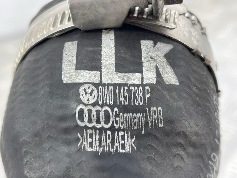 Патрубок інтеркулера 8W0145738P Audi A4