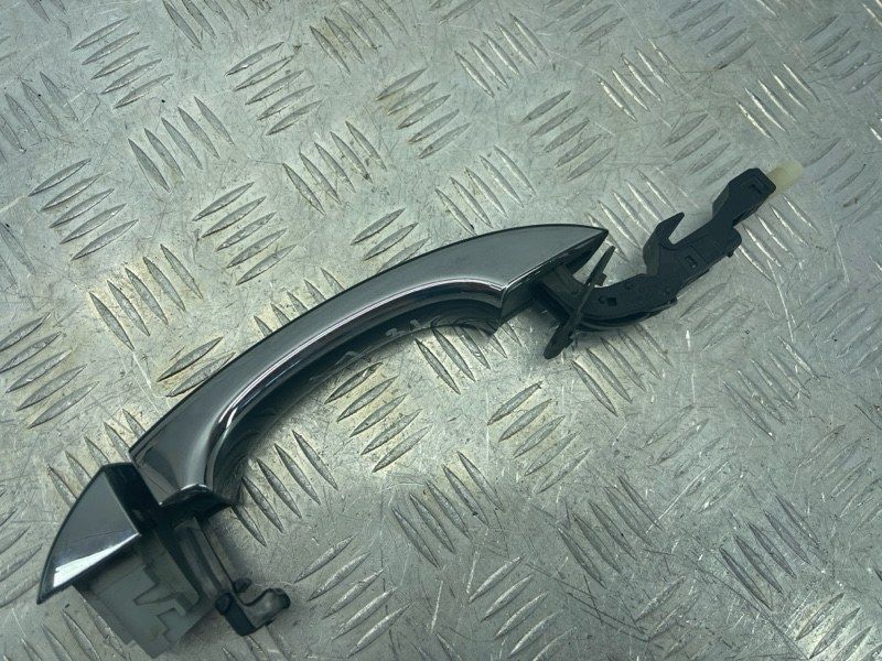 Ручка дверей (keyless) зовнішня 4H0837205B Audi A7