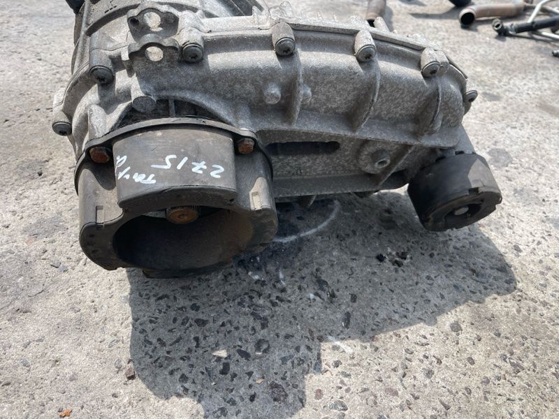 Роздаткова коробка Volkswagen Touareg