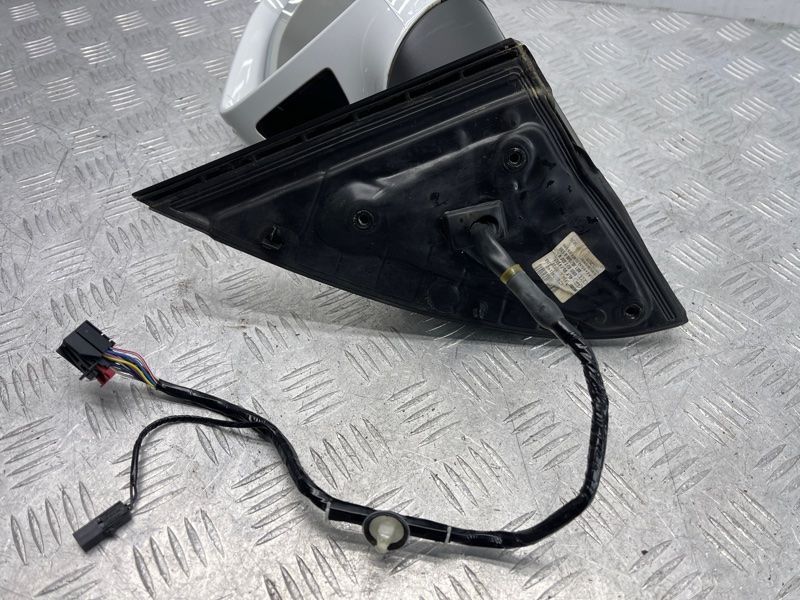 Зовнішнє дзеркало 4L1857410CL01C Audi Q7