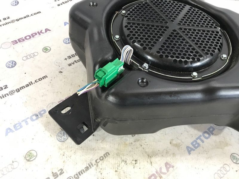 Сабвуфер BOSE ET4T19A067AC Ford Edge