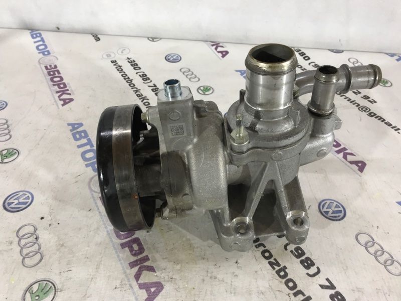 Помпа водяна K2GE8C501AD Ford Edge
