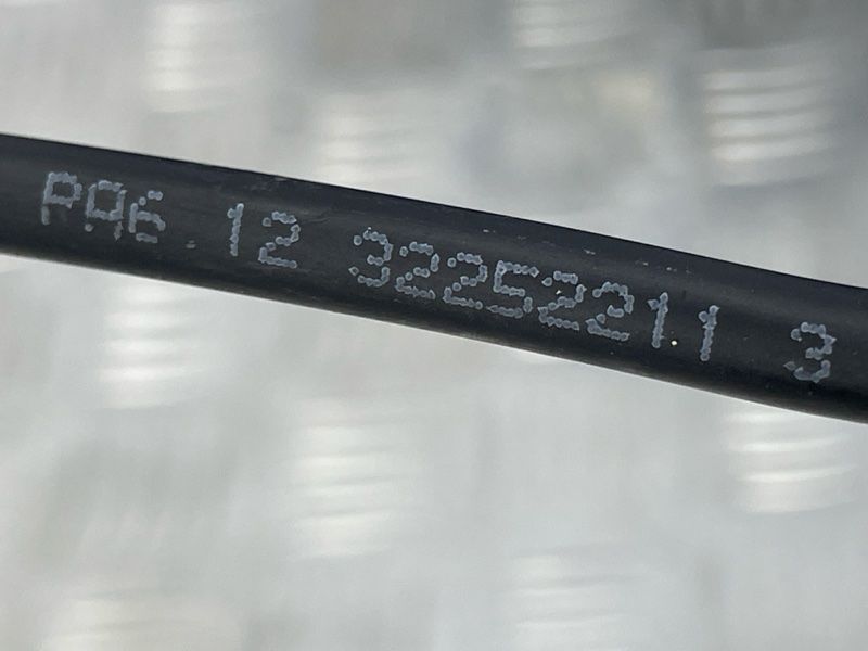 Вентиляційний шланг 32252211 Volvo XC90