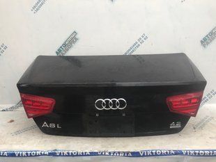 Кришка багажника 4H0827023B Audi A8