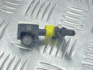 Датчик удара передний 4H0959651A Audi A6 Audi A6, Audi A7, Audi A8, Audi RS7, Audi S6, Audi S7, Audi S8
