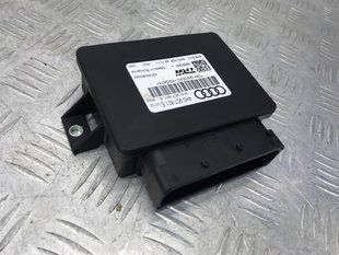 Блок керування стоянковим гальмом 4H0907801E Audi A7