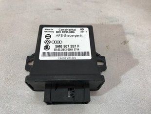 Блок керування системи адаптивного освітлення та коректора фар 5M0907357F Volkswagen CC