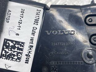 Дефлектор воздуховода 31417692 Volvo XC60