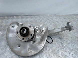 Поворотный кулак / Цапфа 4G0407242D Audi A6