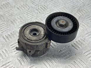 Ролик натяжной 06E903133R Audi Q7