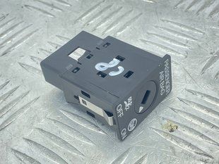 Переключатель 5q0919237 Audi A6