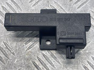 Антена безключового доступу (KESSY) 8K0907247 Audi Q5 Audi A4, Audi A4 Allroad, Audi A5, Audi A6, Audi A7, Audi A8, Audi Q5, Audi RS5, Audi RS7, Audi S4, Audi S5, Audi S6, Audi S7, Audi S8, Audi SQ5
