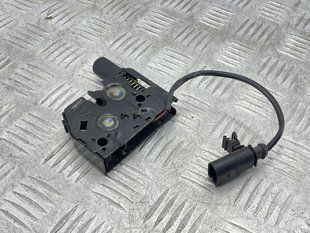 Замок капота 4H0823509C Audi A8