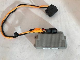 Инвертор напряжения 7P6907155D Volkswagen Touareg