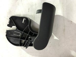 Ручка відкривання капота Audi S6