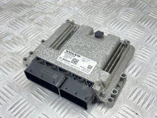 Блок керування двигуном 32349194 Polestar 2