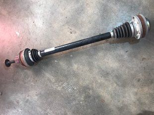 Піввісь 8R0501203C Audi S6