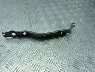 Распорка крыла левая 4G8807591C Audi A7 Audi A7, Audi RS7, Audi S7