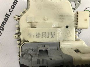 Замок передней двери 8J1837016D Audi A7