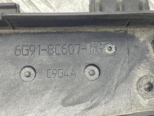 Диффузор радиатора в сборе 31368867 Volvo XC60