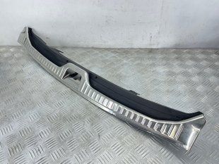 Накладка замка багажника 31307723 Volvo XC60