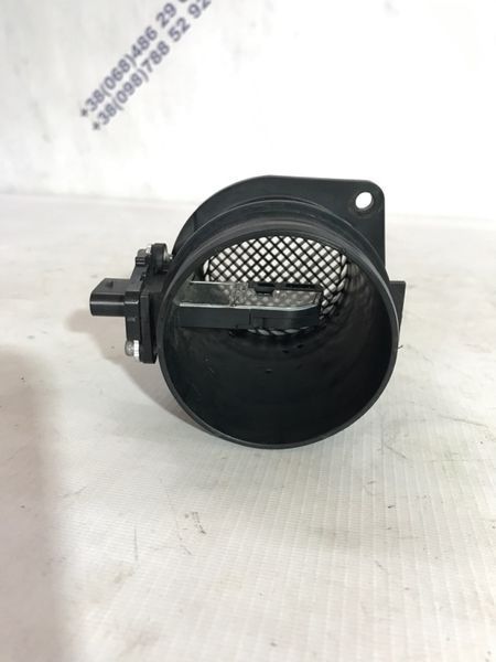 Датчик масового потоку повітря (MAF) 06J906461D Audi A4 Allroad