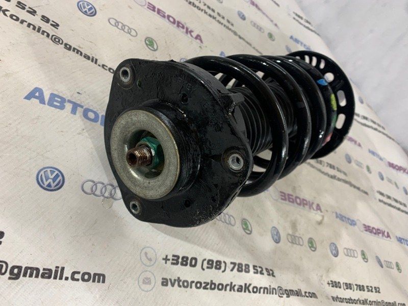 Стойка амортизатора в сборе с пружиной 561413031K Volkswagen Passat