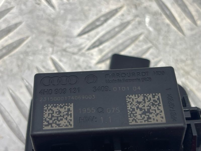 блок управления иммобилайзера 4H0909131 Audi A6