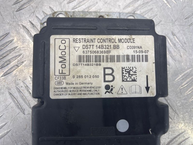 Блок управления подушками безопасности / SRS DS7T14B321BB Ford Fusion