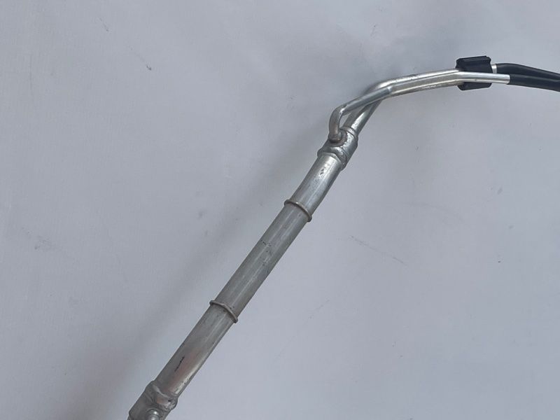 Трубка кондиціонера 7p1820741ap Volkswagen Touareg