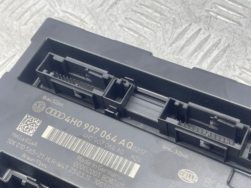 Блок комфорту 4H0907064AQ Audi A6
