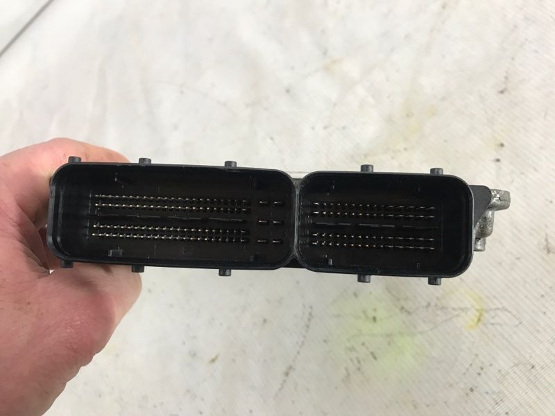 Блок управления двигателем 03H906023AG Volkswagen Touareg