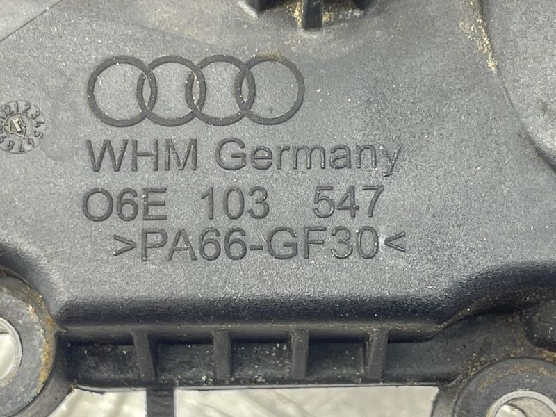 Клапан вентиляции картера двигателя 06E103547 Audi A6