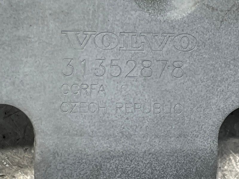 Петля капота 31352878 Volvo XC90