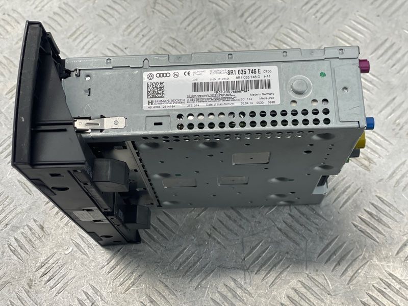 Блок керування інформаційної електронної системи MMI 3G+ 8R1035746E Audi Q5