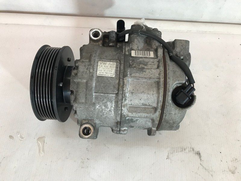 Компресор кондиціонера 7L6820803S Audi Q7 Audi Q7