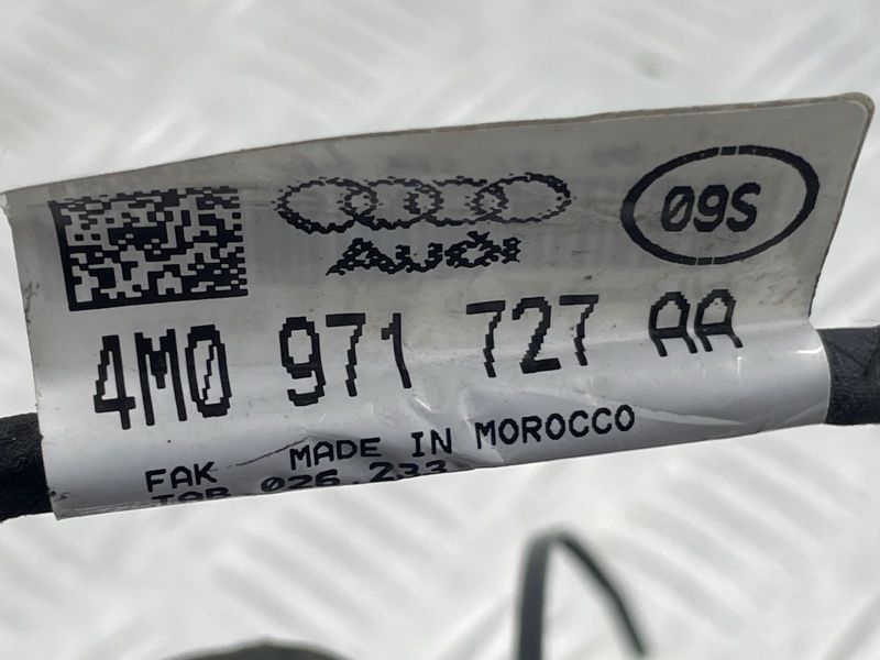 Проводка паливного насоса 4M0971727AA Audi Q7