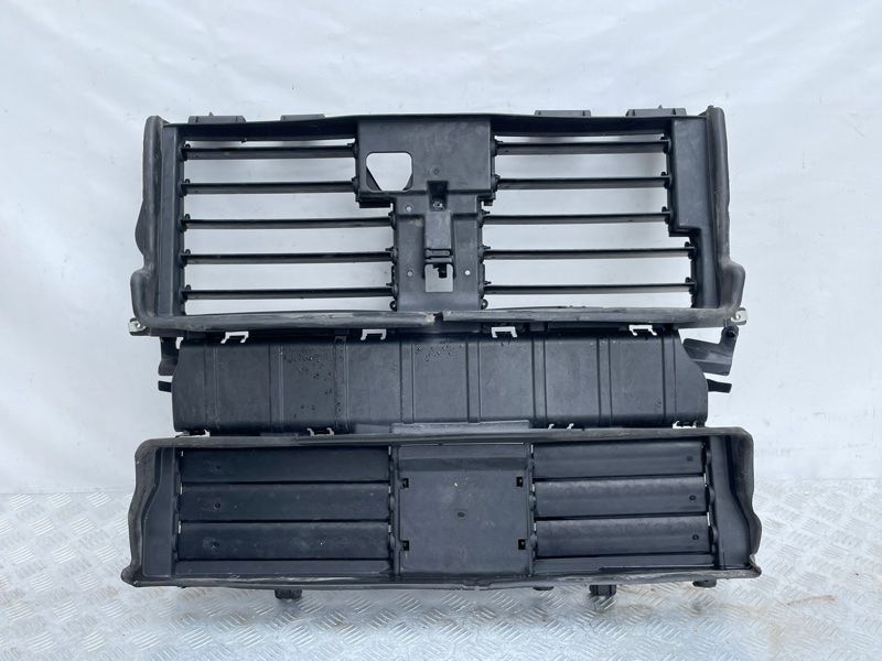 Рамка жалюзей радиатора KT4Z8B455A Ford Edge Ford Edge