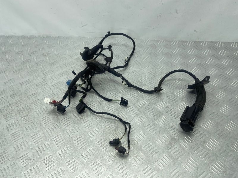 Проводка дверей 4M0971687FQ Audi Q7