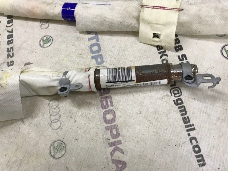 Шторка безпеки бічна / Airbag 8K0880742F Audi A4