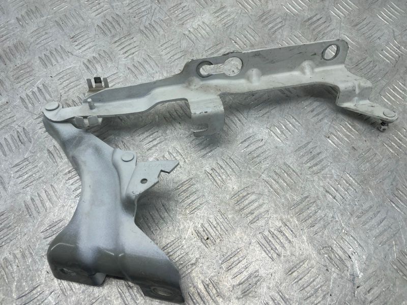 Петля капота 31352878 Volvo XC90