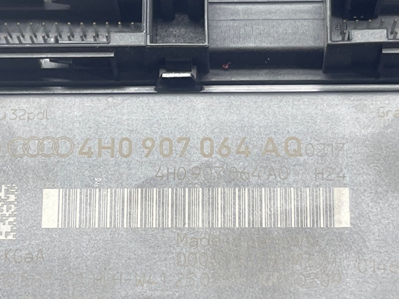 Блок комфорту 4H0907064AQ Audi A6